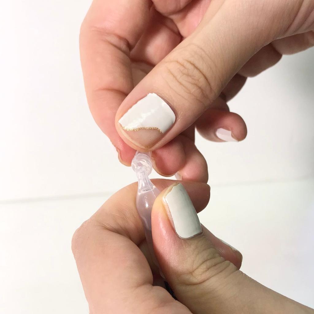 (旅行裝/ 試用裝) 四重透明質酸秒速鎖水原液 5支 x 1毫升