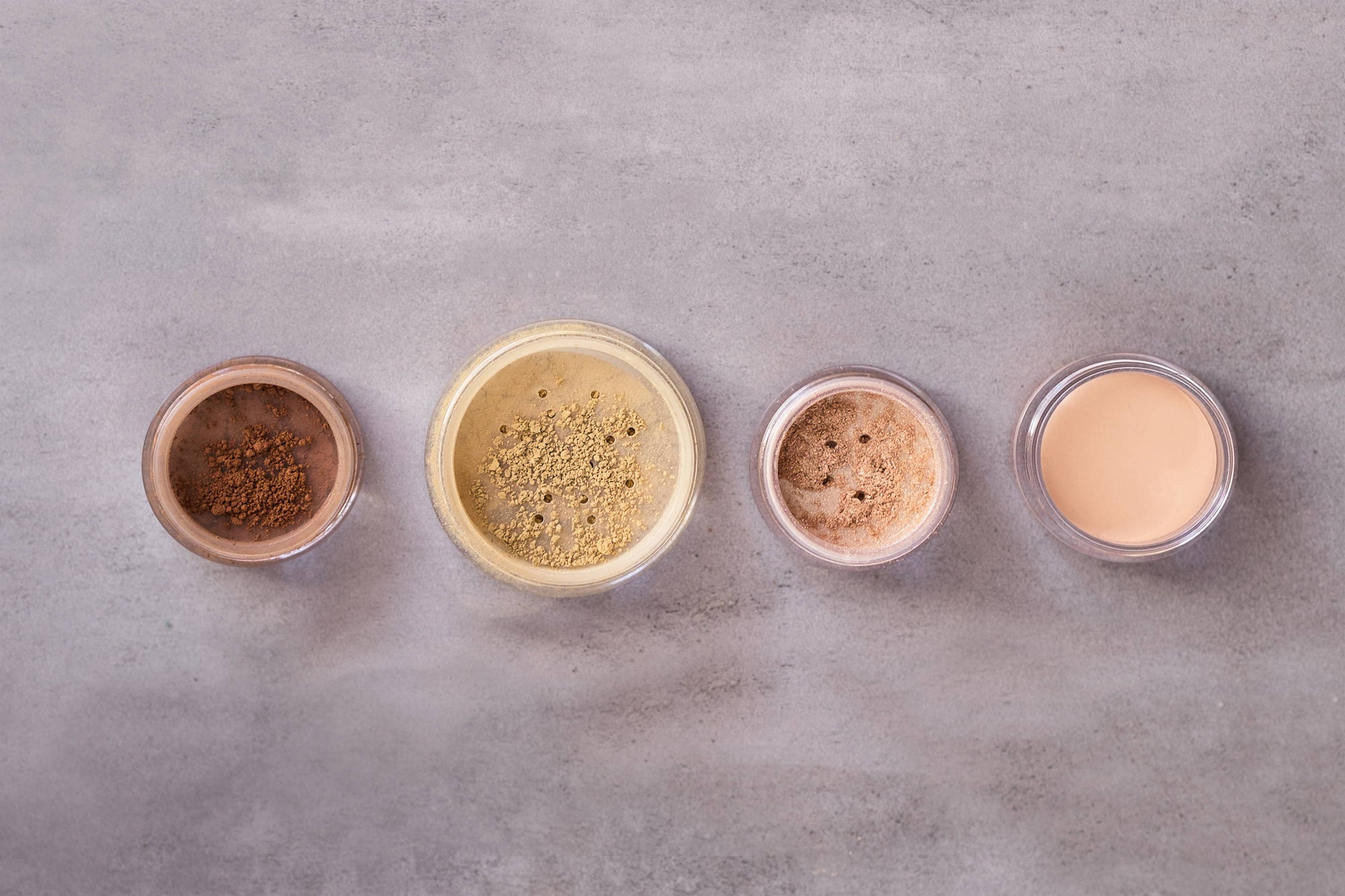 加強防曬調色礦物碎粉 Mineral loose powder – Essential Elements